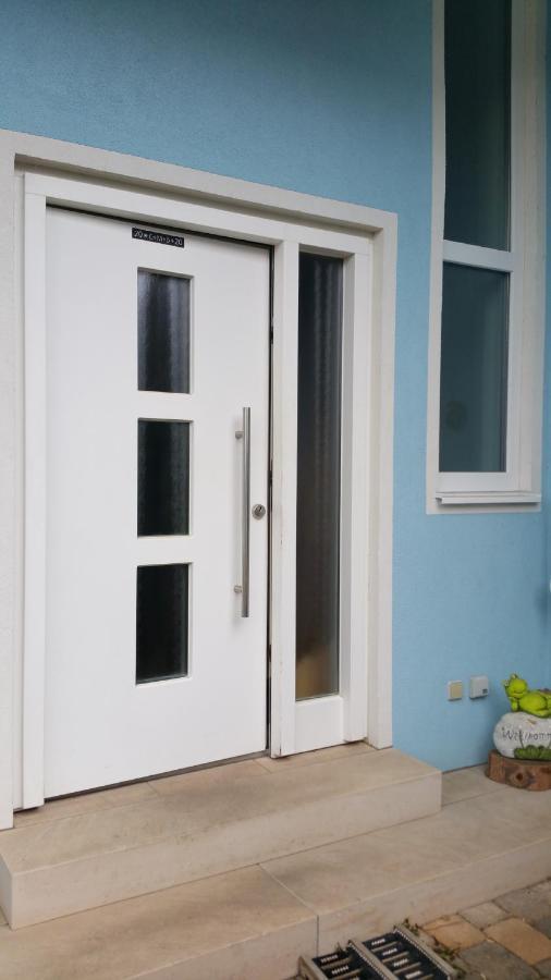 Ferienwohnung Rosenbluete Neustadt an der Weinstrasse Bagian luar foto